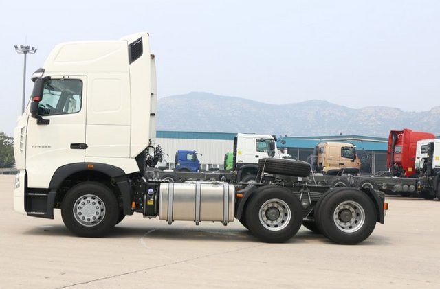 3340 Actros используется тягач Volvo Truck Tractor Fh 12 420HP Тягач Цена на продажу